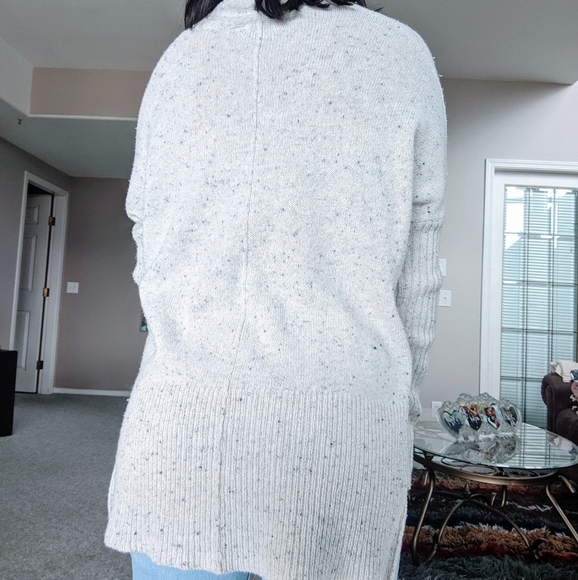 Long Mock Neck Sweater - Picture 3 of 4